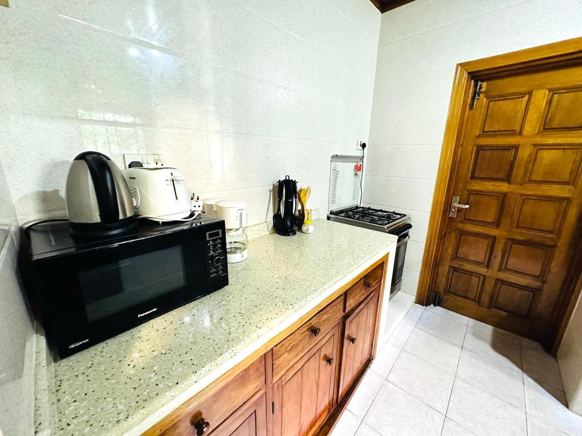 88 Days Self Catering Holidays & Accomodation Baie Lazare  Exteriér fotografie